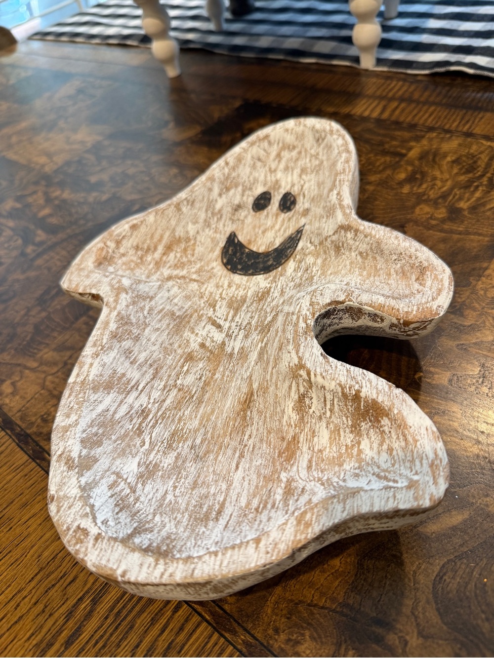 T.J.Maxx Whitewashed Wooden Ghost Holiday Decor